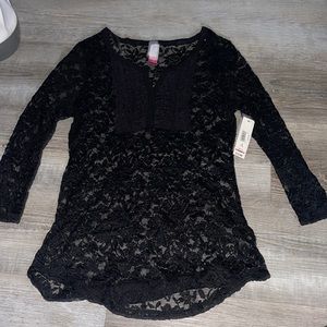 Black long sleeve lace over shirt. Medium